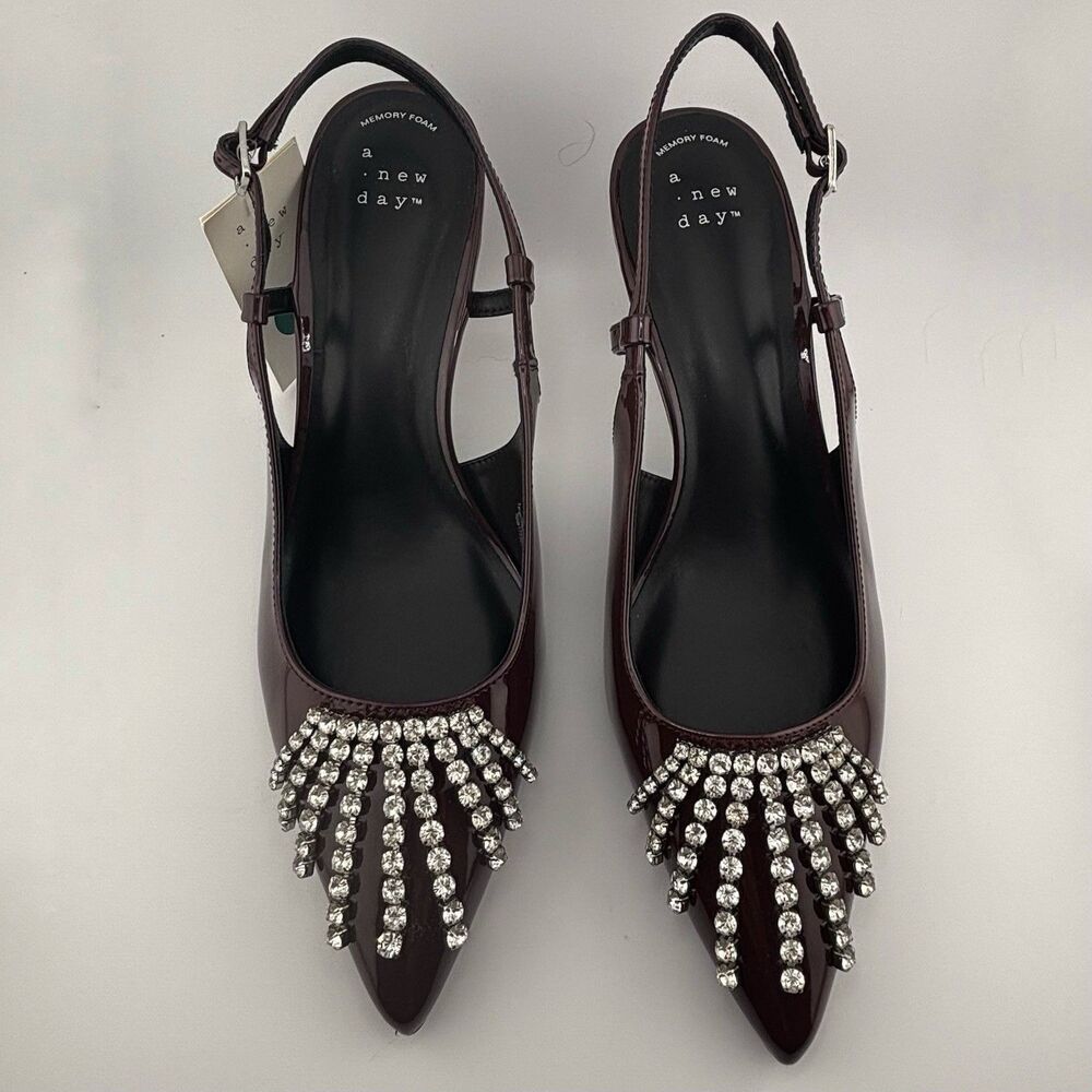 A New Day Burgundy Patent Rhinestone Slingback Pumps Kitten Heels Size 9.0 NEW